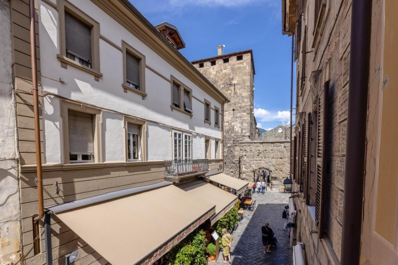 Aosta Centre Apartments - Porta Pretoria 56 Exteriér fotografie